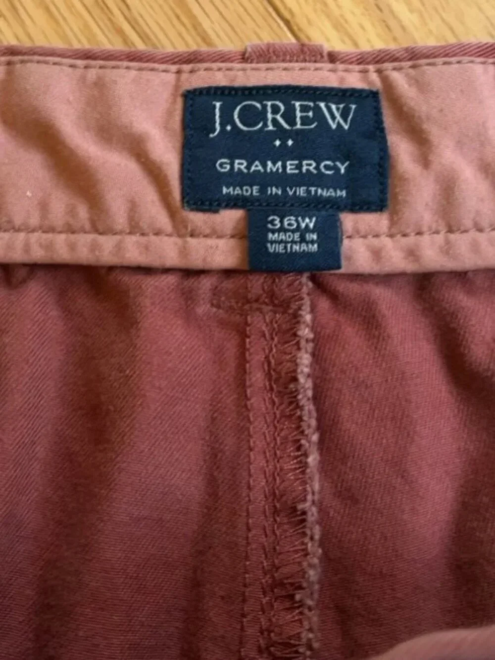 J. Crew Gramercy Mens Shorts Size 36 Salmon Pink Cotton Flat Front Casual